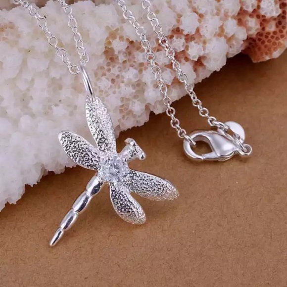 Jewelry - Dragonfly Silver Necklace 18” NEW 🌷